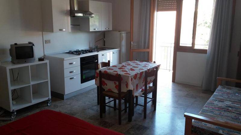 Residence Condominio Roma Ераклеа Екстер'єр фото